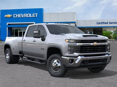 New 2026 Chevrolet Silverado 3500 LT w/ Texas Edition image 7