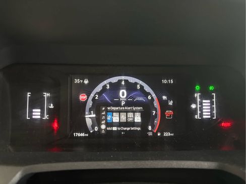 Used 2025 Toyota 4Runner SR5 image 10