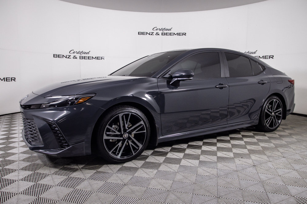 Used 2026 Toyota Camry XSE w/ Premium Package FWD image 7