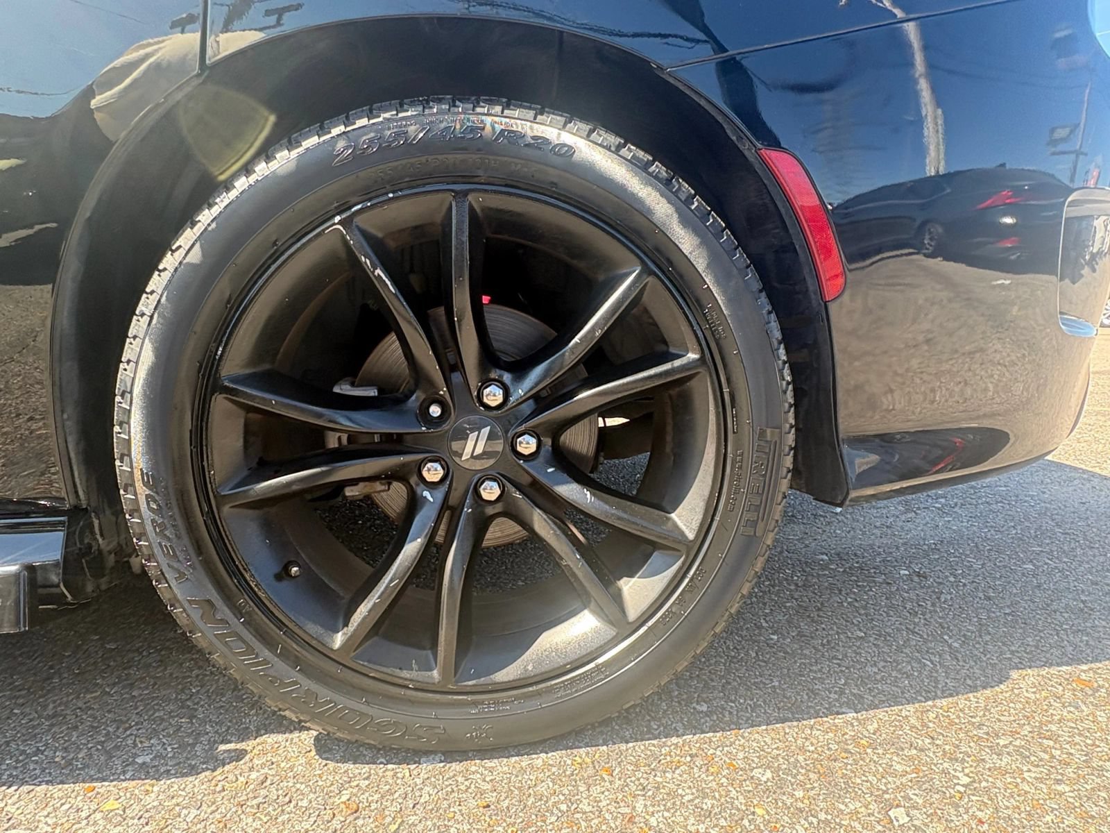 Used 2021 Dodge Charger R/T w/ Blacktop Package RWD image 23