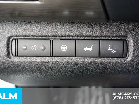 Used 2025 Nissan Pathfinder Platinum w/ Cargo Package AWD/4WD image 46
