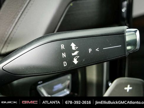 New 2026 GMC Yukon XL Denali w/ Denali Reserve Package AWD/4WD image 18