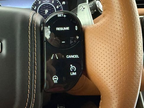 Used 2019 Land Rover Range Rover Sport SVR image 19
