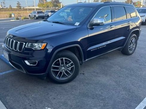 Used 2017 Jeep Grand Cherokee Limited RWD image 1