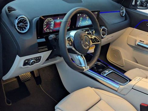 New 2026 Mercedes-Benz GLA 250 image 3