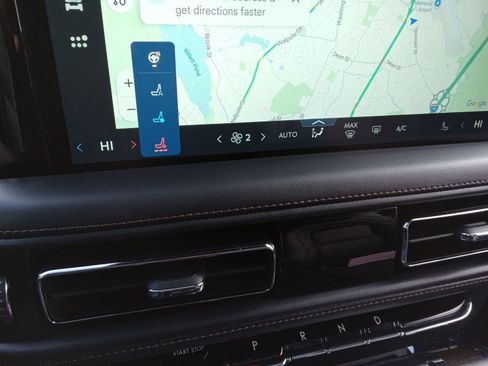 Used 2025 Lincoln Aviator Reserve image 18