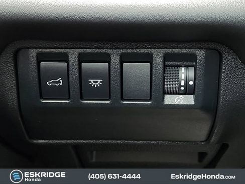 Used 2024 Subaru Ascent Limited AWD/4WD image 23