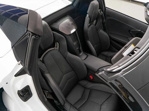 Used 2025 Chevrolet Corvette Z06 w/ Z07 Performance Package image 24