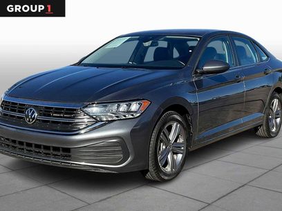 Used 2024 Volkswagen Jetta SE