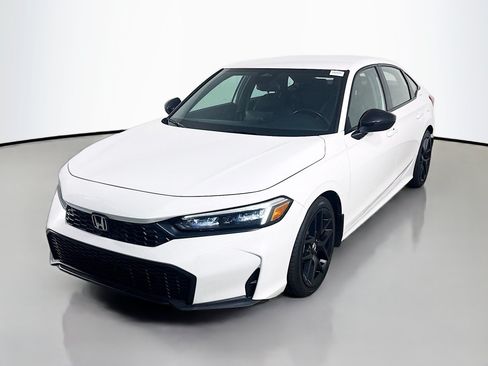 Used 2025 Honda Civic Sport image 4