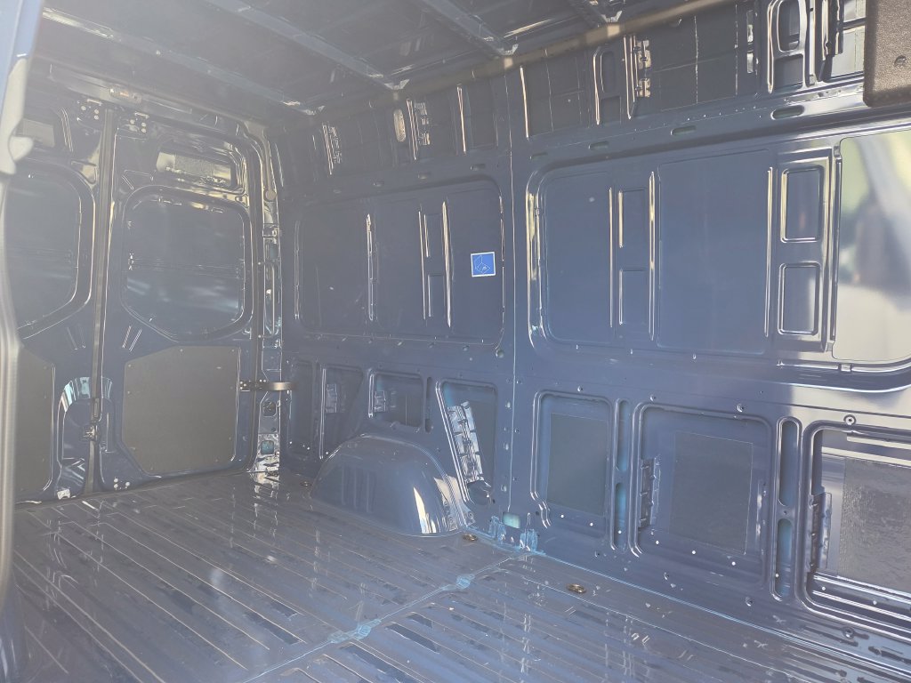 Used 2026 Mercedes-Benz Sprinter 2500 image 17