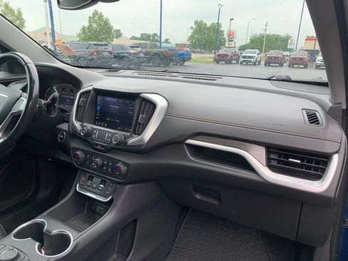Used 2020 GMC Terrain SLT AWD/4WD image 28