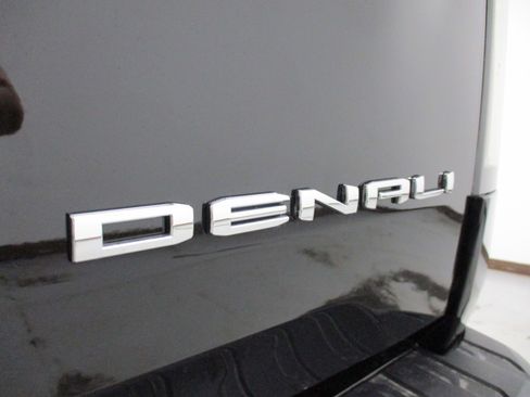 New 2025 GMC Sierra EV Denali image 5