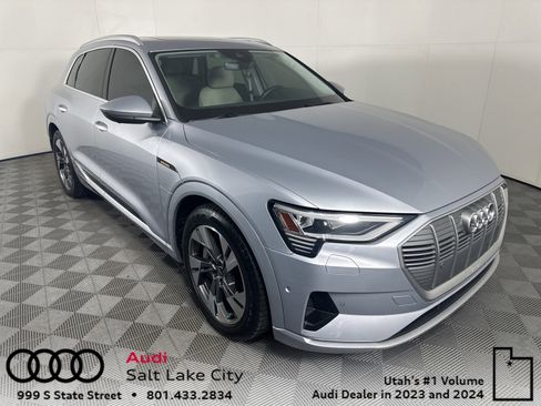 Used 2021 Audi e-tron Premium Plus w/ Premium Plus Package image 1