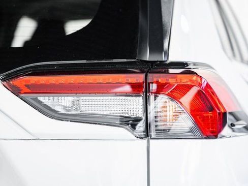 New 2025 Toyota RAV4 XLE image 6