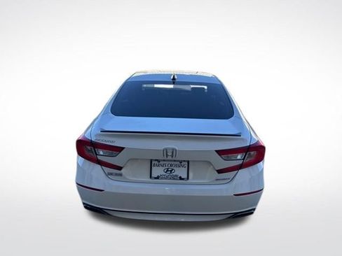 Used 2022 Honda Accord Sport image 4