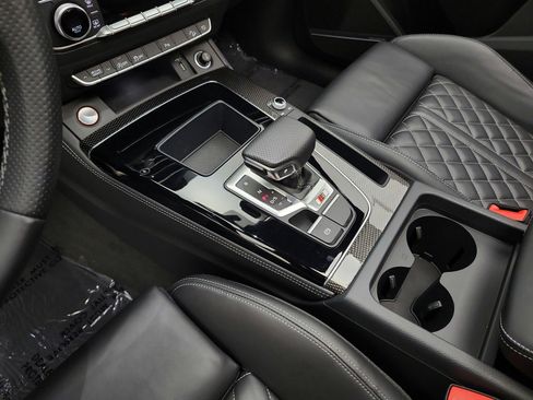 Used 2023 Audi SQ5 Premium Plus w/ Premium Plus Package image 11