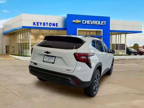 New 2026 Chevrolet Trax RS FWD image 6