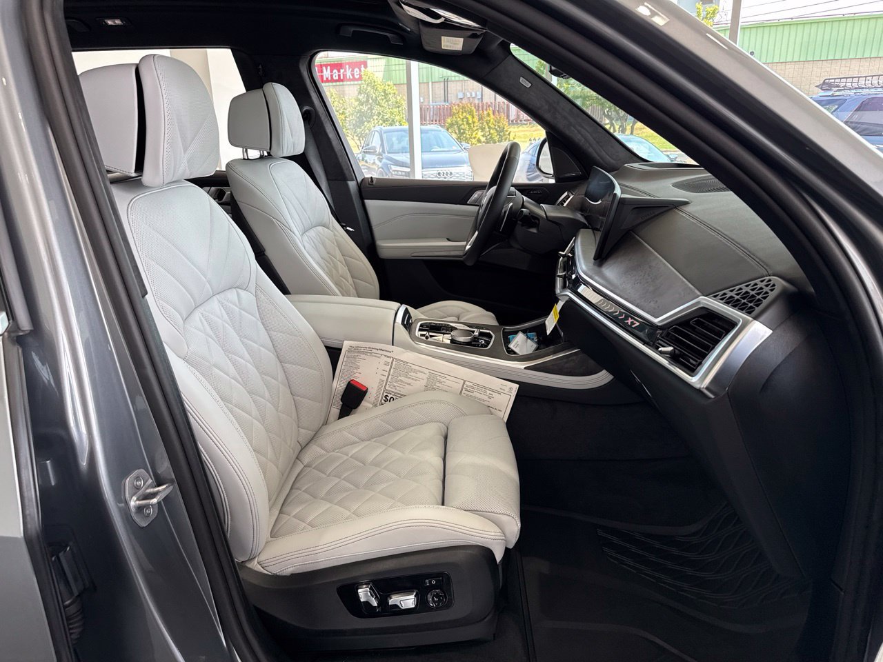 New 2027 BMW X7 xDrive40i AWD/4WD image 52