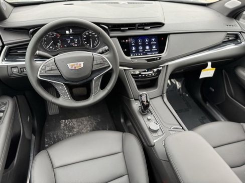 New 2025 Cadillac XT5 Premium Luxury image 14