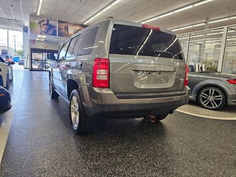 Used 2012 Jeep Patriot Latitude image 7