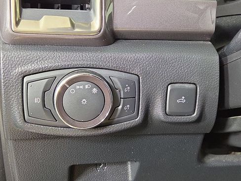 Used 2019 Ford Ranger Lariat w/ Equipment Group 501A Mid AWD/4WD image 30