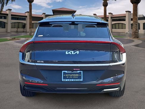 Used 2025 Kia EV6 Light w/ Light LR Technology Package RWD image 7