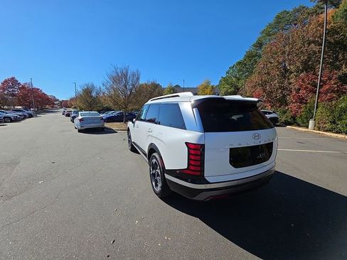 New 2026 Hyundai Palisade Limited FWD image 16