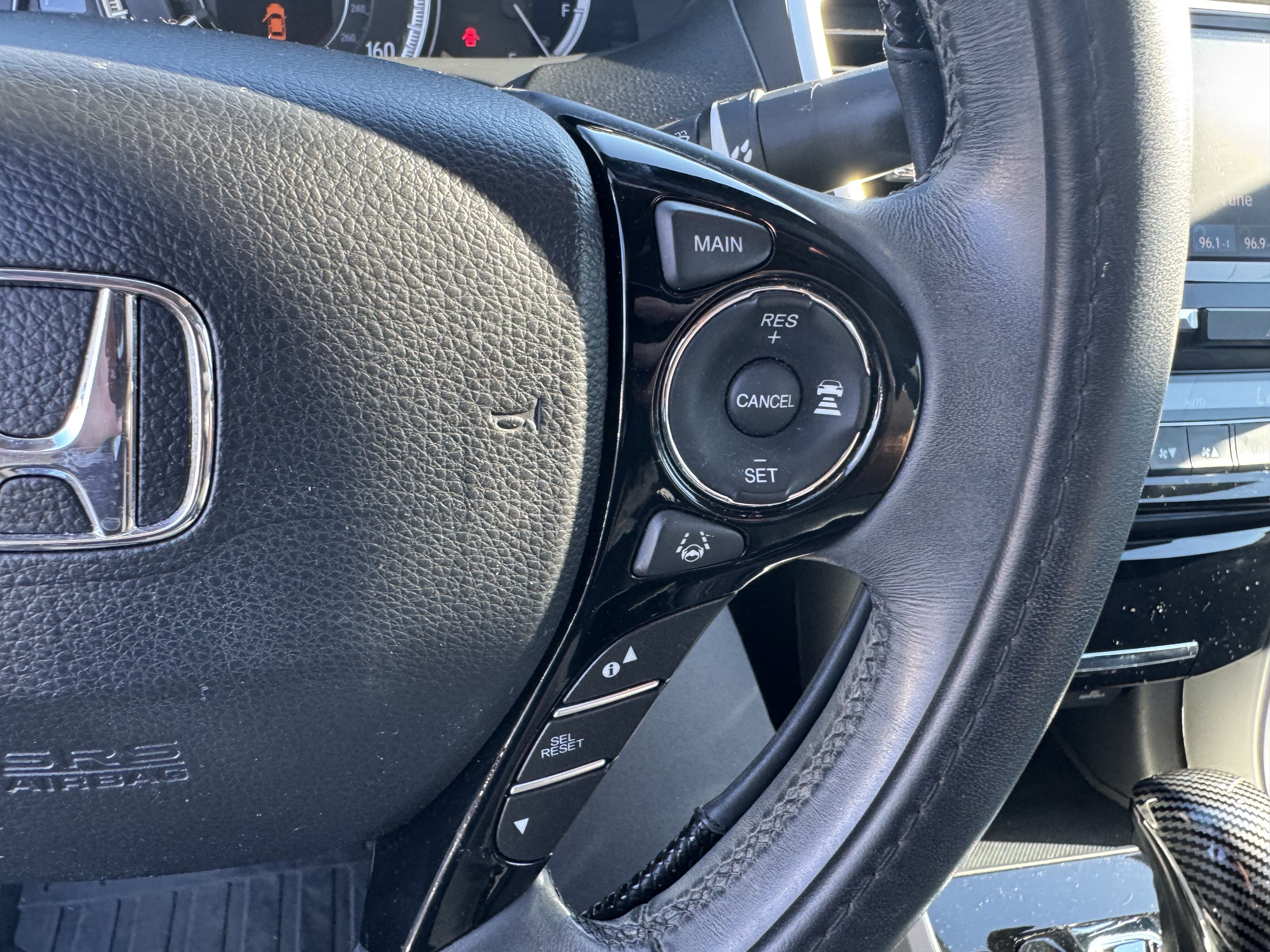 Used 2017 Honda Accord EX-L image 20