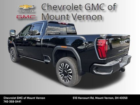 New 2025 GMC Sierra 2500 Denali Ultimate w/ Max Trailering Package image 3