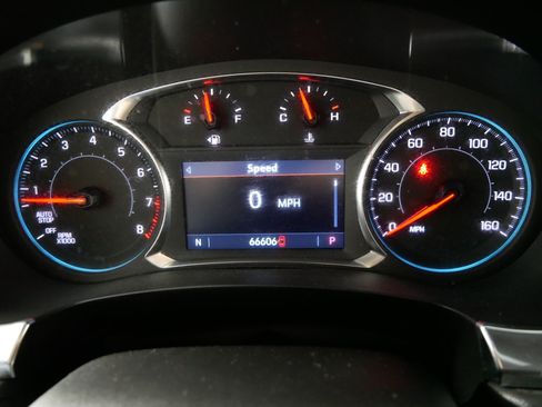 Certified 2023 Chevrolet Traverse LT w/ Midnight/Sport Edition AWD/4WD image 21