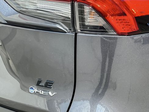 Certified 2025 Toyota RAV4 LE image 25