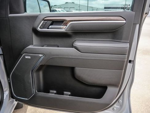 New 2025 Chevrolet Silverado 1500 RST w/ Convenience Package II AWD/4WD image 30
