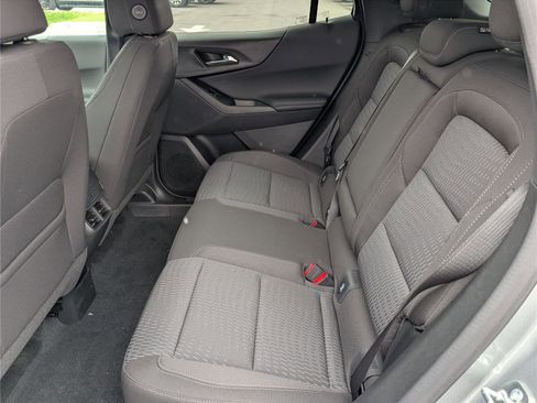 New 2026 Chevrolet Equinox LT w/ Safety and Technology Package AWD/4WD image 9