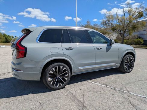 New 2026 Volvo XC90 T8 Plus w/ Protection Package Premier AWD/4WD image 6
