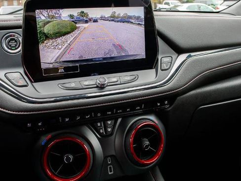 Used 2024 Chevrolet Blazer RS w/ Enhanced Convenience Package image 20