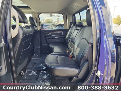 Used 2017 RAM 1500 Laramie AWD/4WD image 25