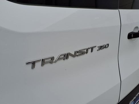 Used 2022 Ford Transit 350 XLT image 16