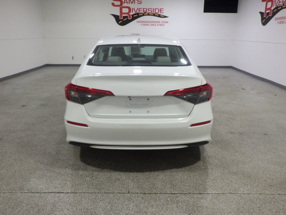 Used 2022 Honda Civic EX image 3