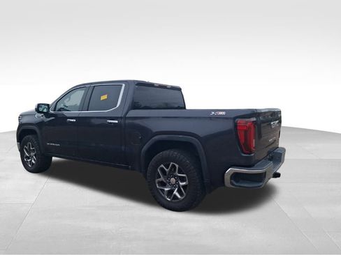 Used 2022 GMC Sierra 1500 SLT image 19