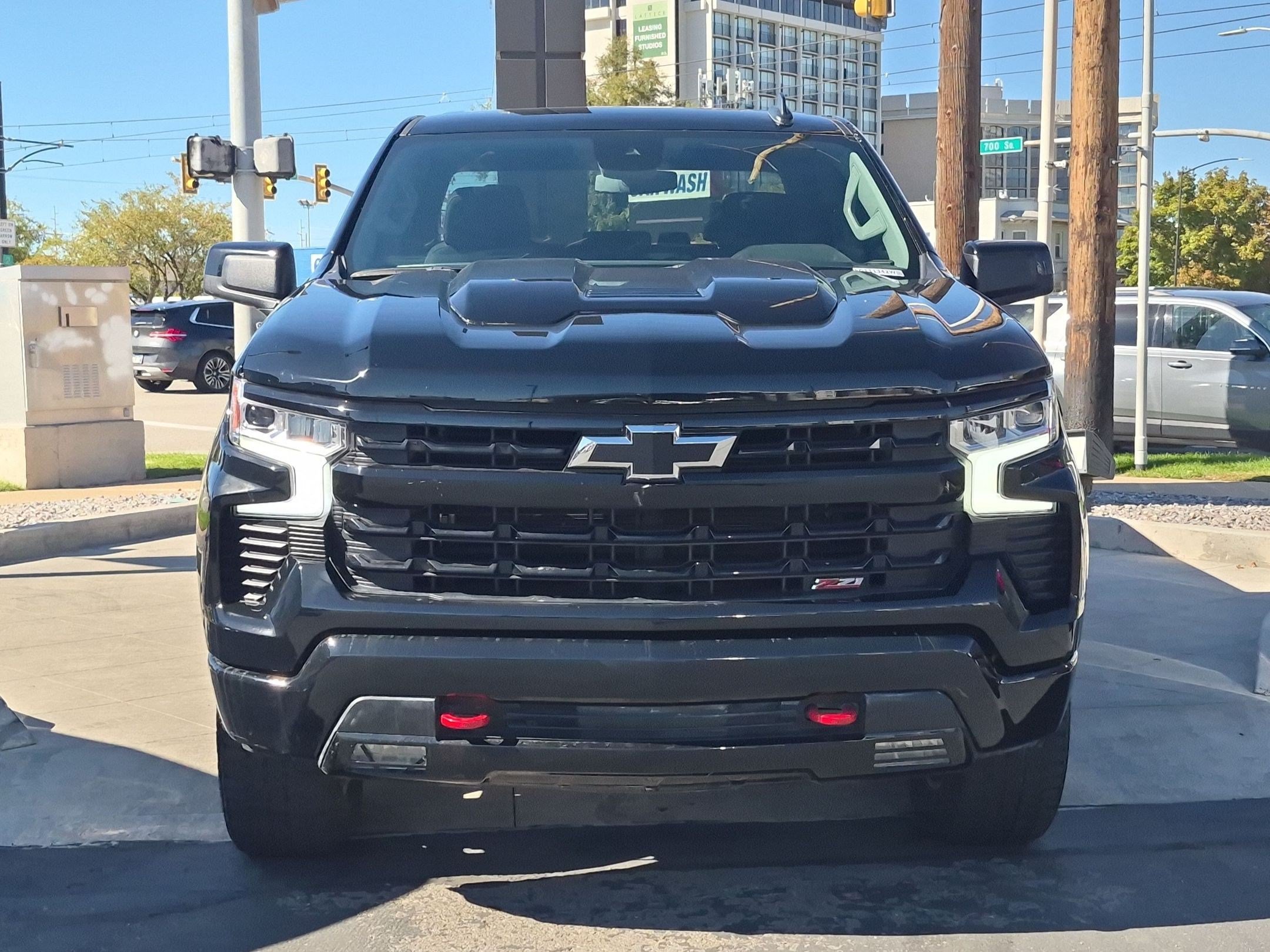 Used 2025 Chevrolet Silverado 1500 LT Trail Boss w/ Protection Package AWD/4WD image 11