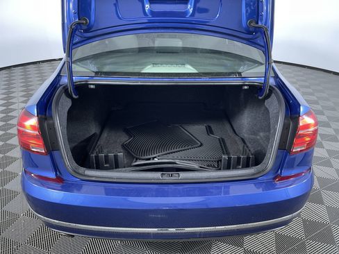 Used 2016 Volkswagen Passat 1.8T SE w/ Lighting Package (P06) image 24