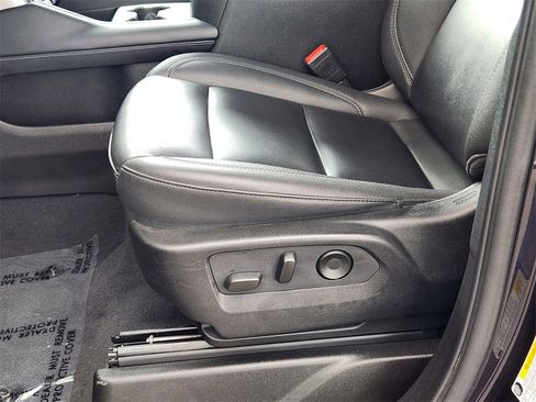 Certified 2024 Chevrolet Suburban LT image 23