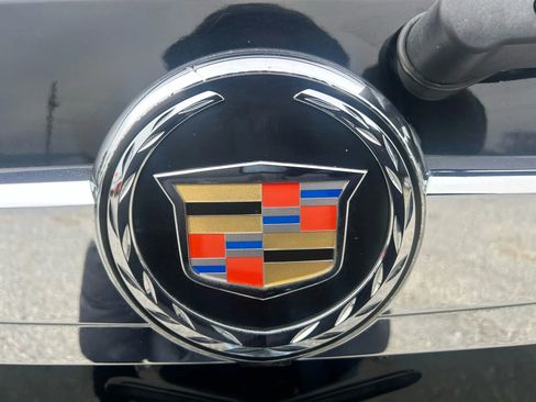 Used 2011 Cadillac Escalade AWD w/ Touring Package image 12