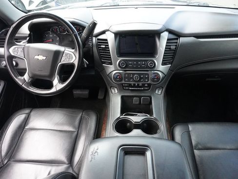 Used 2018 Chevrolet Tahoe LT AWD/4WD image 40