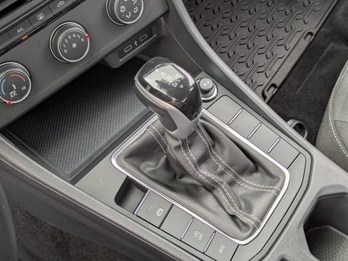 Used 2023 Volkswagen Jetta S FWD image 15