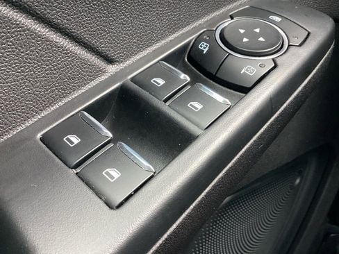 Used 2025 Ford Escape ST-Line image 25