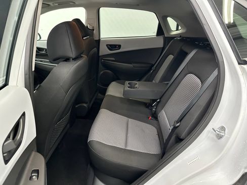 Used 2018 Hyundai Kona SEL w/ SEL Tech Package 02 FWD image 21