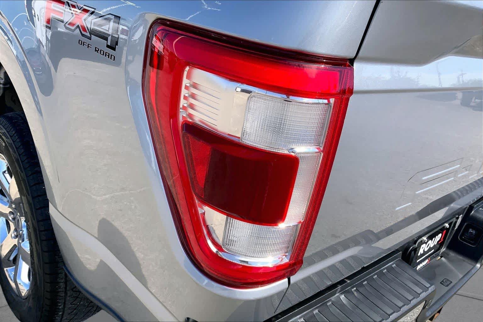 Used 2023 Ford F150 Lariat w/ Trailer Tow Package AWD/4WD image 29