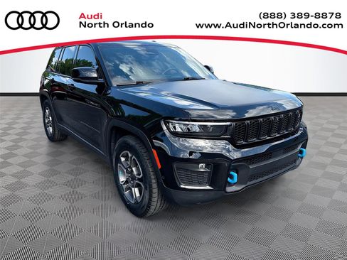 Used 2022 Jeep Grand Cherokee Trailhawk w/ Advanced Protech Group II AWD/4WD image 1
